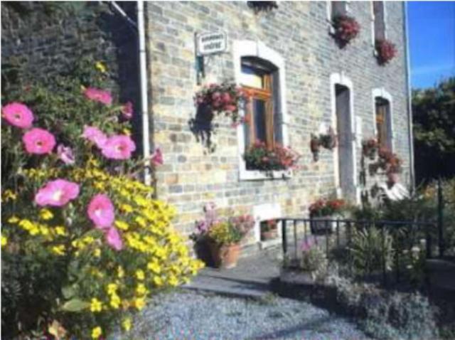 Les Vieilles Pierres Bed and Breakfast Comblain-au-Pont Kamer foto