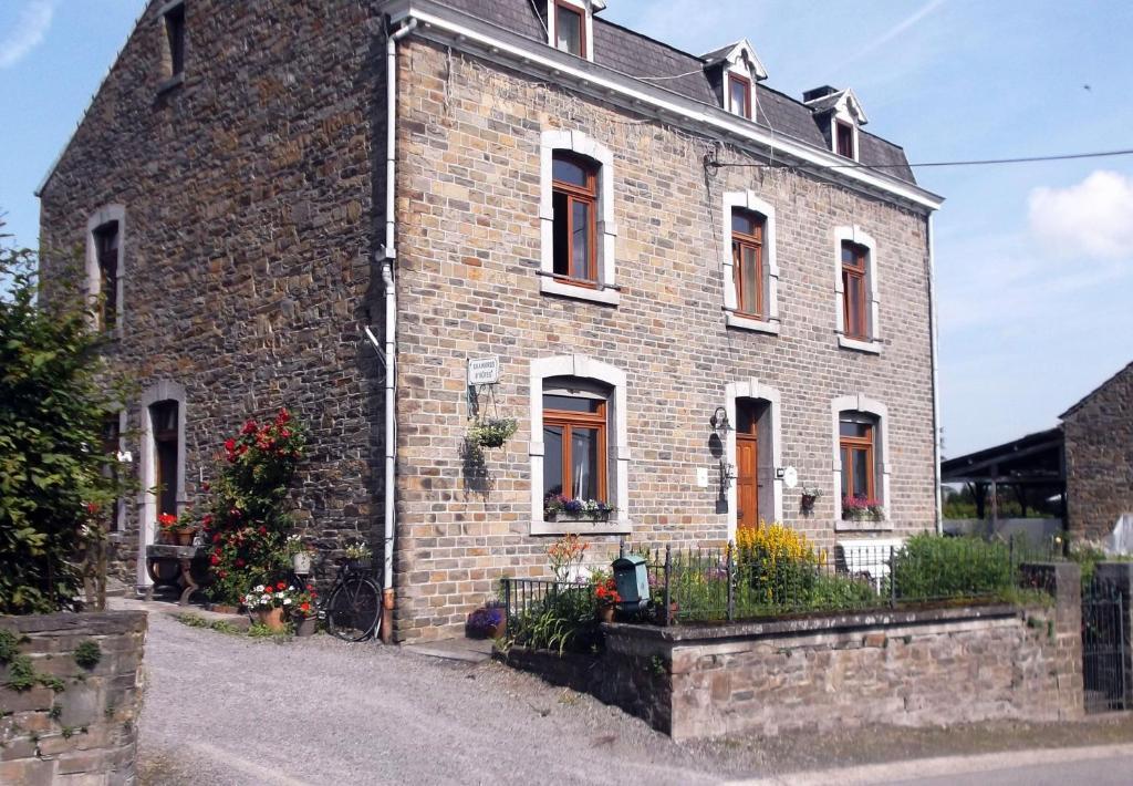 Les Vieilles Pierres Bed and Breakfast Comblain-au-Pont Kamer foto